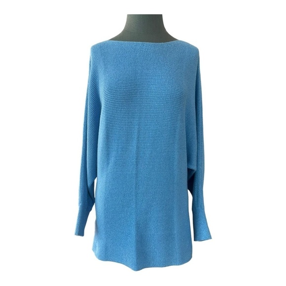 Tommy Bahama Sweaters - Tommy Bahama Blue and Silver Relaxed Fit Pullover Sweater